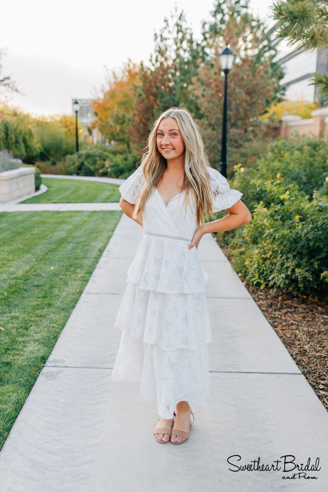 H1398-White Formal Wear