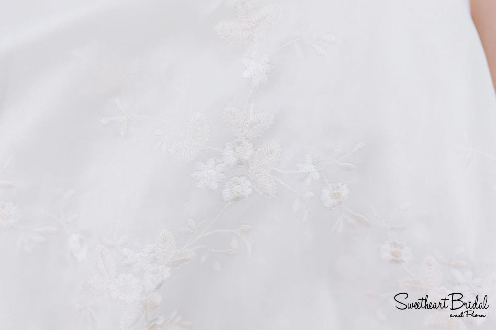 H6034-Ivory Formal Wear