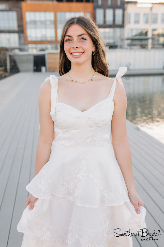 H6034-Ivory Formal Wear