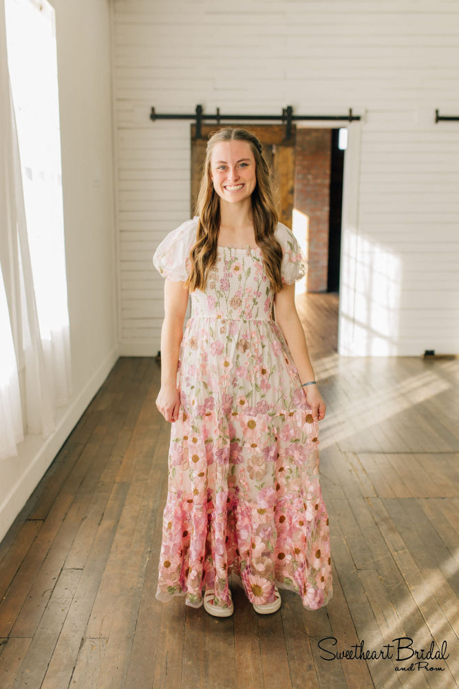 H942 Formal Wear