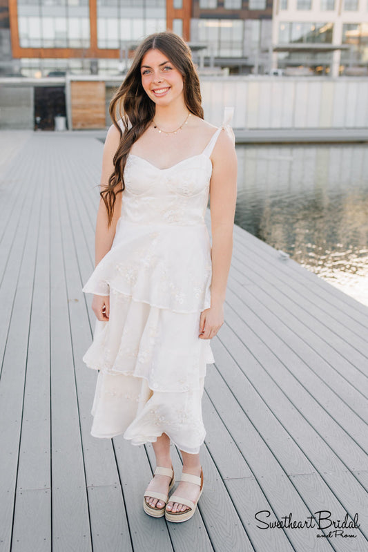 H6034-Ivory Formal Wear