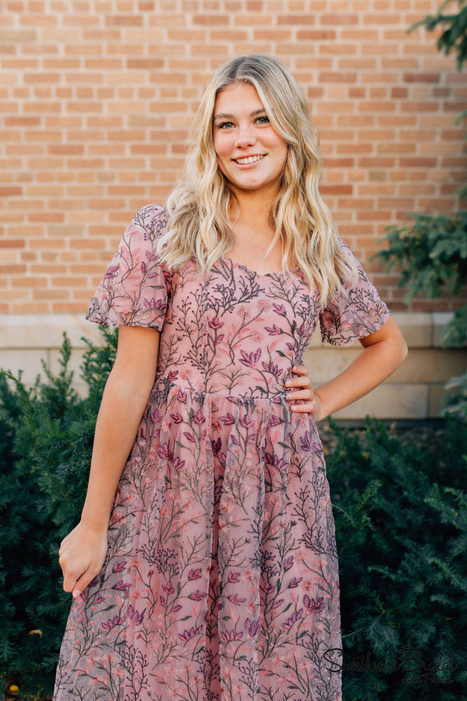 H905 Formal Wear