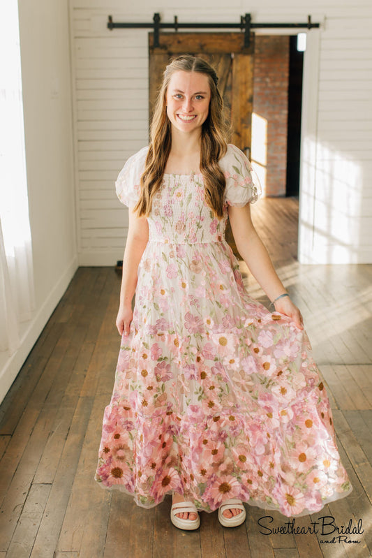 H942 Formal Wear